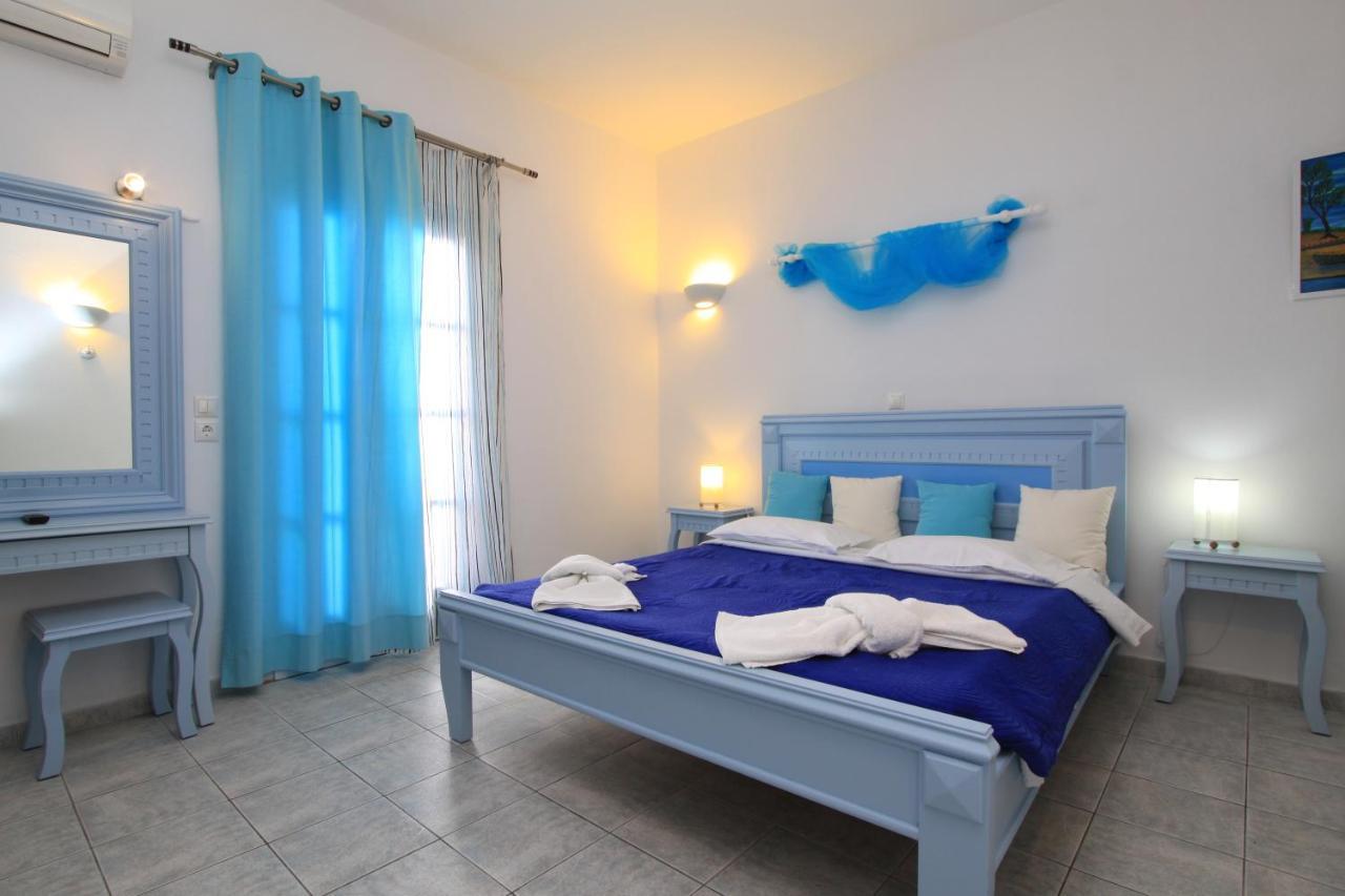 Seaside By Manos Otel 3*